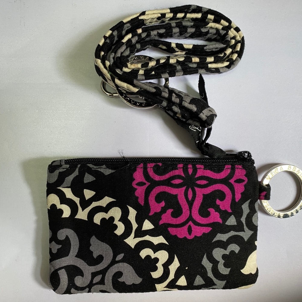 Vera Bradley zip id+ lanyard Canterberry magenta
